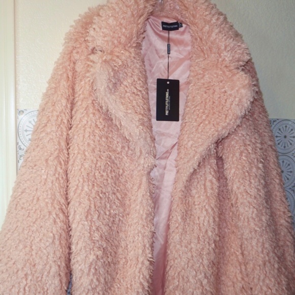 PrettyLittleThing Pink Teddy Coat - Picture 5 of 8